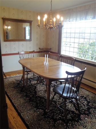 82 Old Farm Road Sturbridge, MA 01566 - Photo 3 of 17 Gallery Image 3