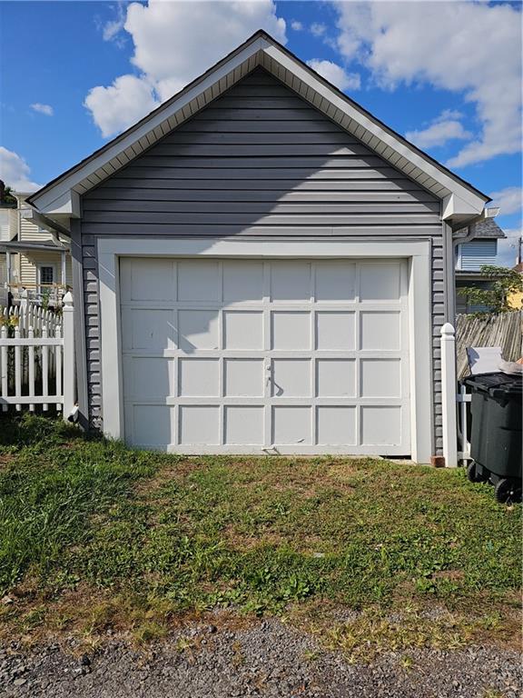 952 Roup Avenue Brackenridge, PA 15014 - Photo 24 of 25 a front view of a house with a yard