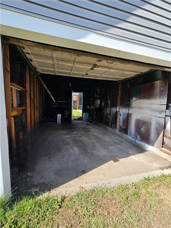 952 Roup Avenue Brackenridge, PA 15014 - Photo 25 of 25 a view of garage