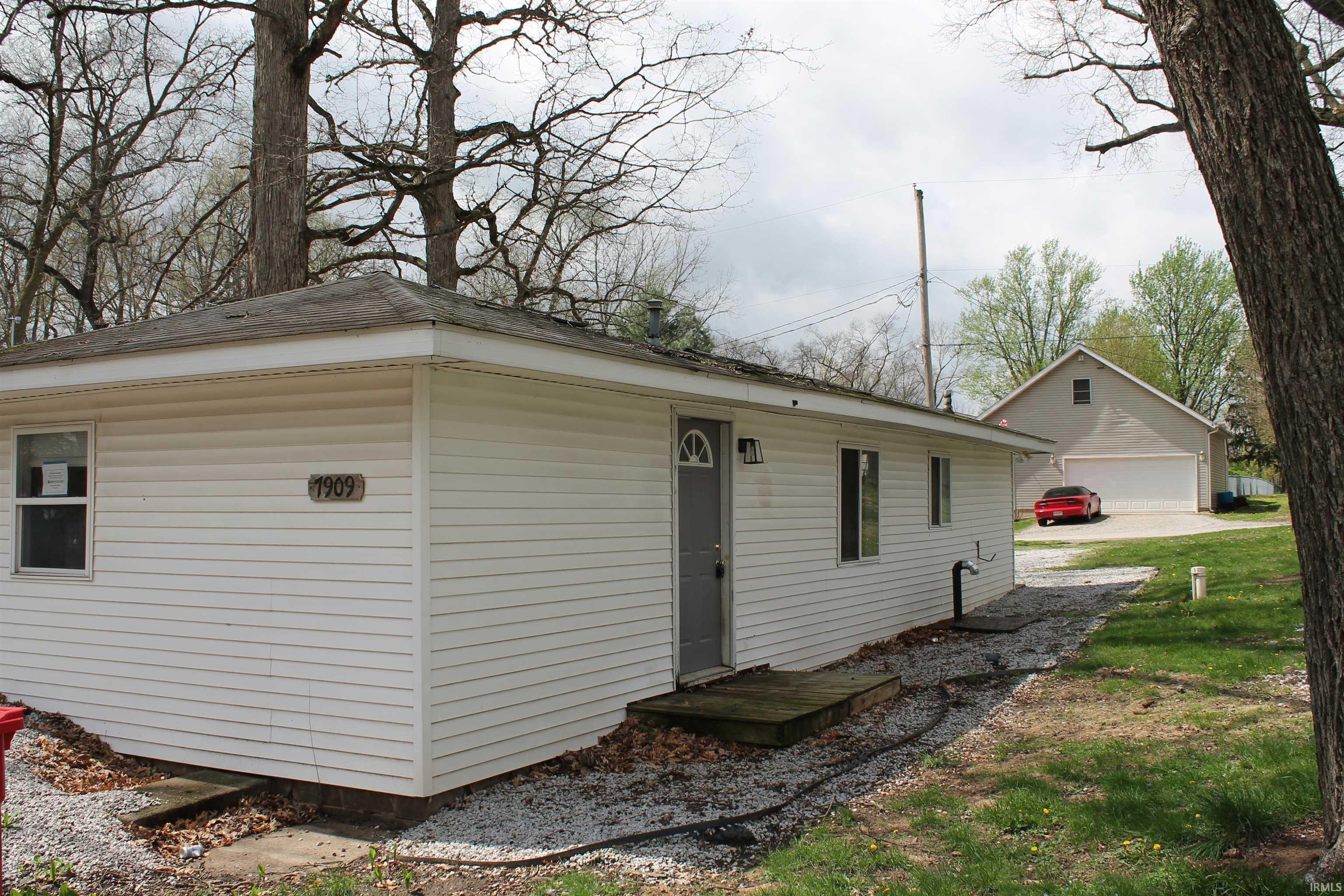 7909 North Tecumseh Road Walkerton, IN 46574 - Photo 11 of 12