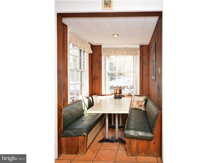 601 Brookside Avenue Wayne, PA 19087 - Photo 9 of 25 Breakfast Room
