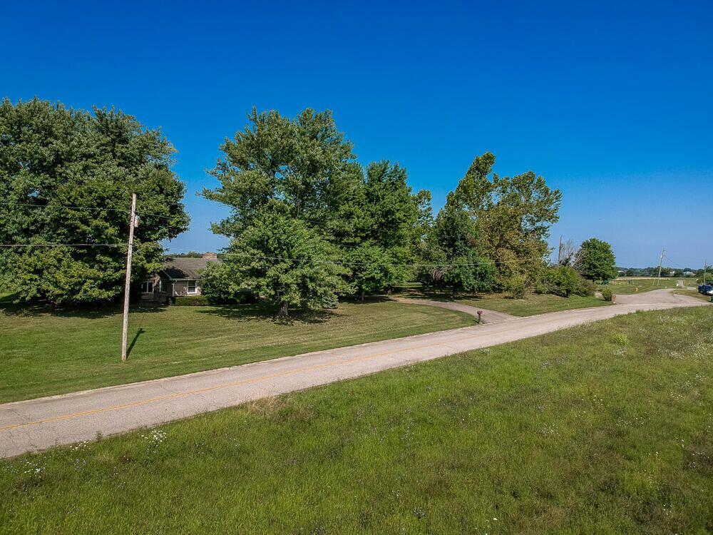 Undisclosed Address Dry Ridge, KY 41035 - Photo 16 of 18 This photo is showing Cull Rd. access to farm on Cull Ln. Houses and lots are not included in the acreage for sale.
