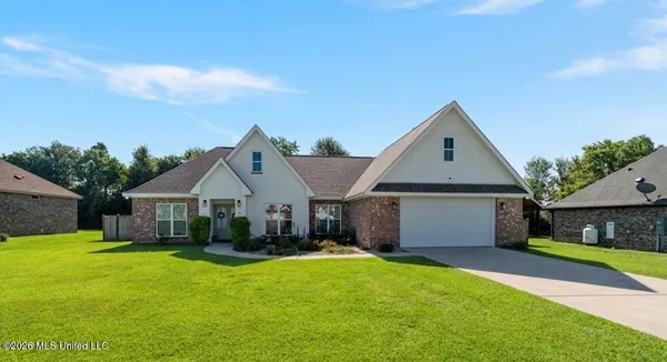 $334,500 | 31 Berwick, Petal, MS 39465