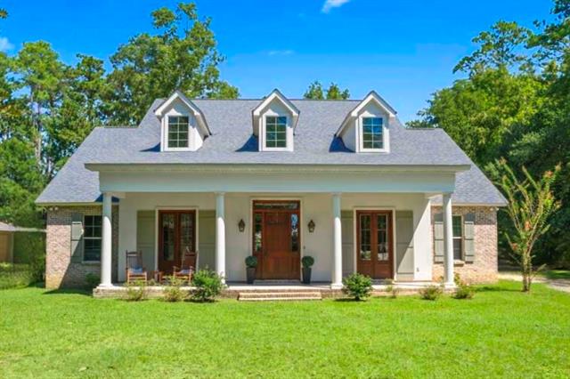 2225 Labarre Street Mandeville, LA 70448 - Photo 4 of 26