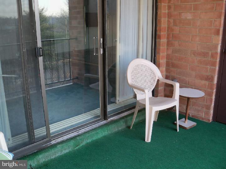 6403 Delaire Landing Road, Unit 403 Philadelphia, PA 19114 - Photo 11 of 19