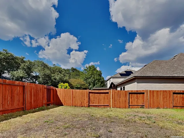 $2,245 | 26811 Spiral Canyon, San Antonio, TX 78261