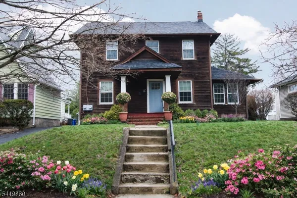 $2,250 | 101 Brookside Avenue, Hawthorne, NJ 07506