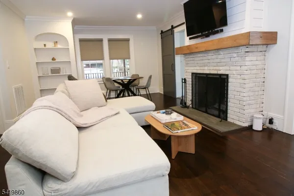 $2,250 | 101 Brookside Avenue, Hawthorne, NJ 07506