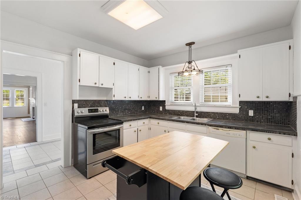 1007 North Rotary Drive High Point, NC 27262 - Photo 17 of 50