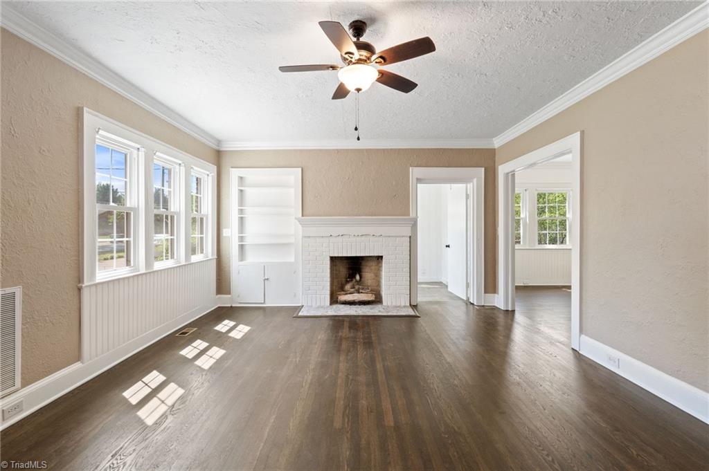 1007 North Rotary Drive High Point, NC 27262 - Photo 8 of 50