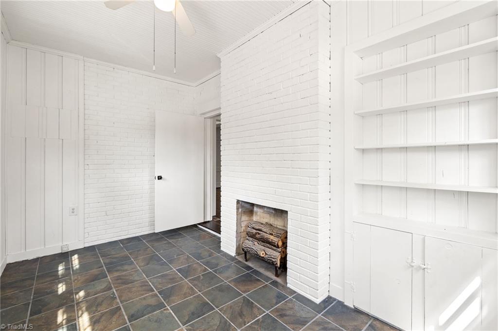 1007 North Rotary Drive High Point, NC 27262 - Photo 9 of 50