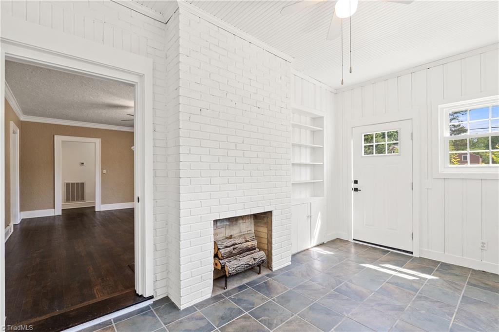 1007 North Rotary Drive High Point, NC 27262 - Photo 10 of 50