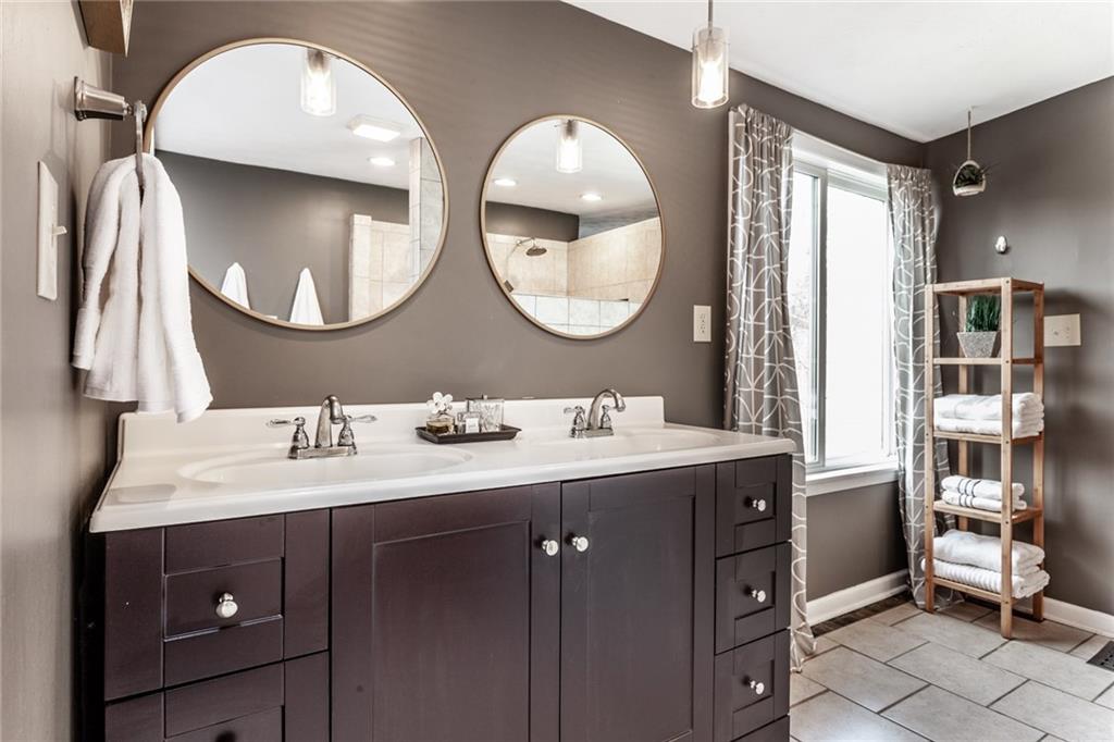 5671 Rolling Ridge Road Indianapolis, IN 46220 - Photo 21 of 33 Gallery Image 21