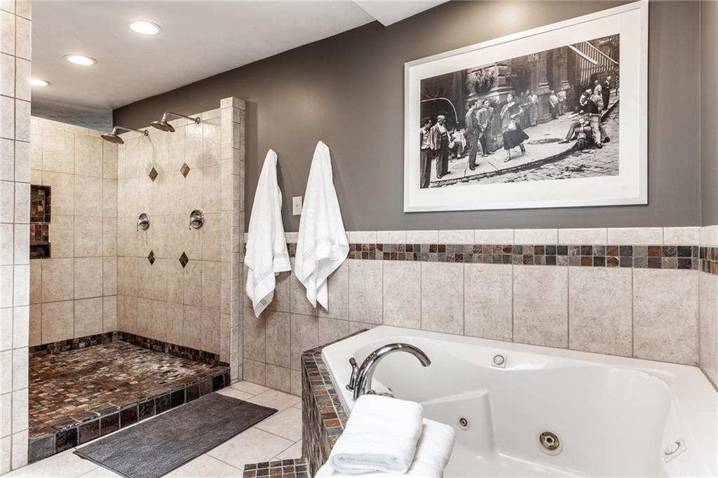 5671 Rolling Ridge Road Indianapolis, IN 46220 - Photo 23 of 33 Gallery Image 23