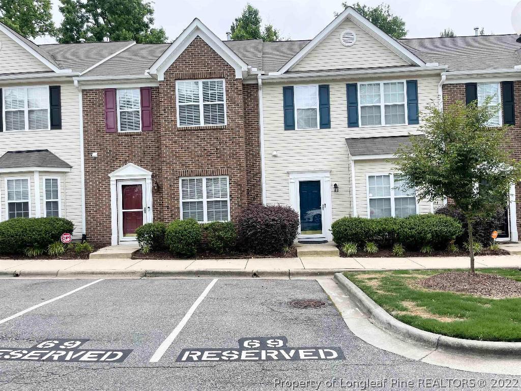 13 Edgebrook Circle Durham, NC 27703 - Photo 1 of 20 a front view of a house with a yard