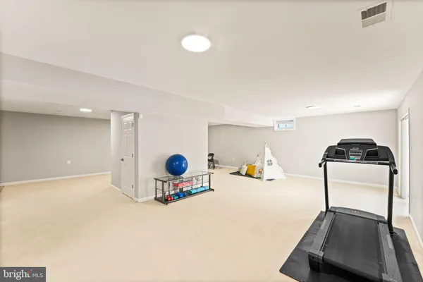 $5,500 | 243 Mindy Court Southeast, Leesburg, VA 20175