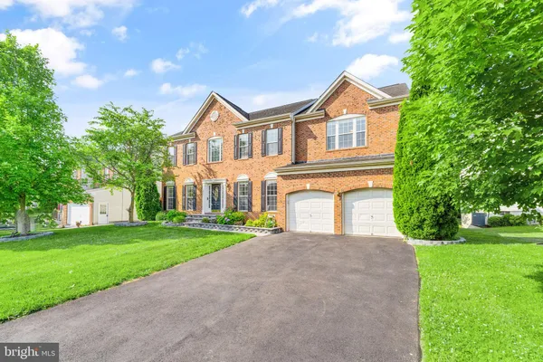 $5,500 | 243 Mindy Court Southeast, Leesburg, VA 20175