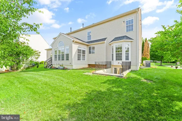 $5,500 | 243 Mindy Court Southeast, Leesburg, VA 20175