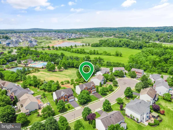 $5,500 | 243 Mindy Court Southeast, Leesburg, VA 20175