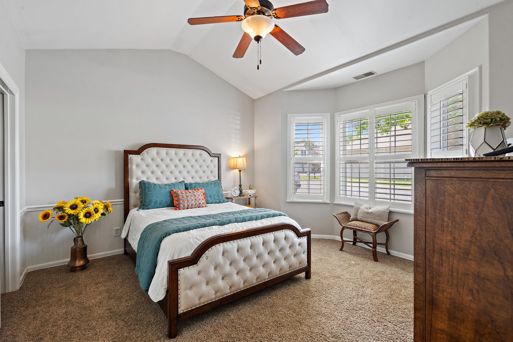 2521 Pennington Bend Road, Unit 214 Nashville, TN 37214 - Photo 17 of 25 a bedroom with a bed and a chandelier