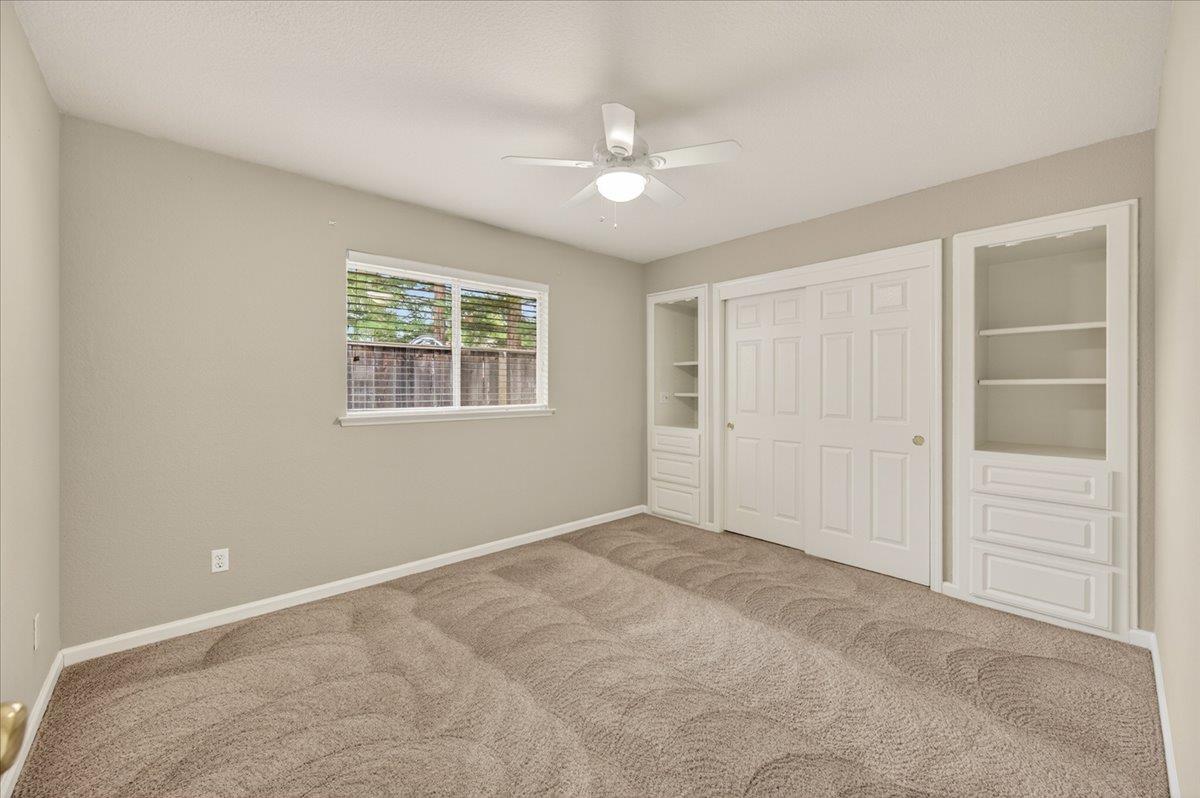 2375 Fallbrook Avenue Clovis, CA 93611 - Photo 17 of 34