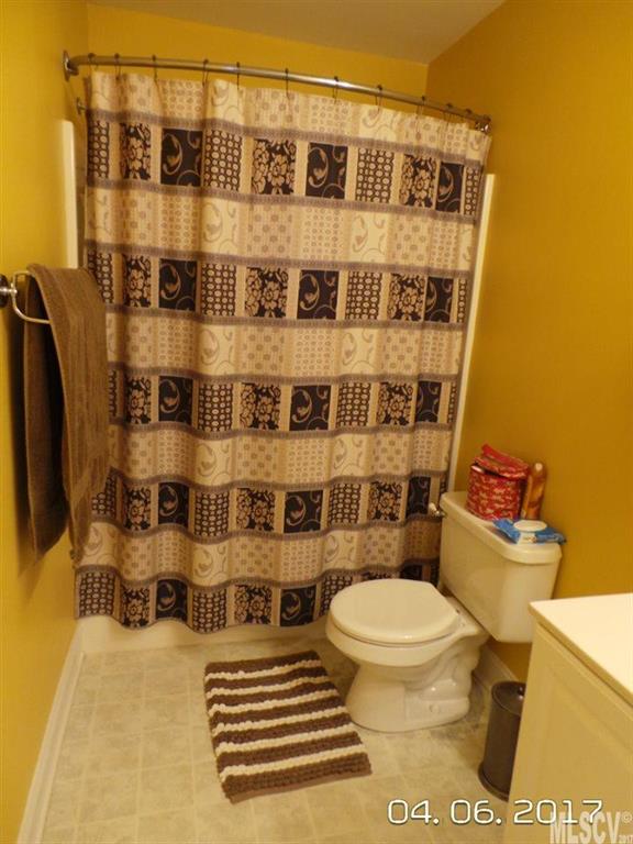 1815 Piper's Ridge Circle Northwest Conover, NC 28613 - Photo 11 of 25 Gallery Image 11