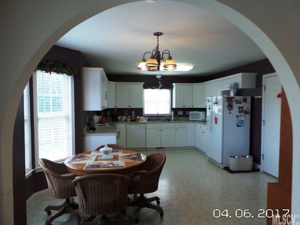 1815 Piper's Ridge Circle Northwest Conover, NC 28613 - Photo 21 of 25 Gallery Image 21