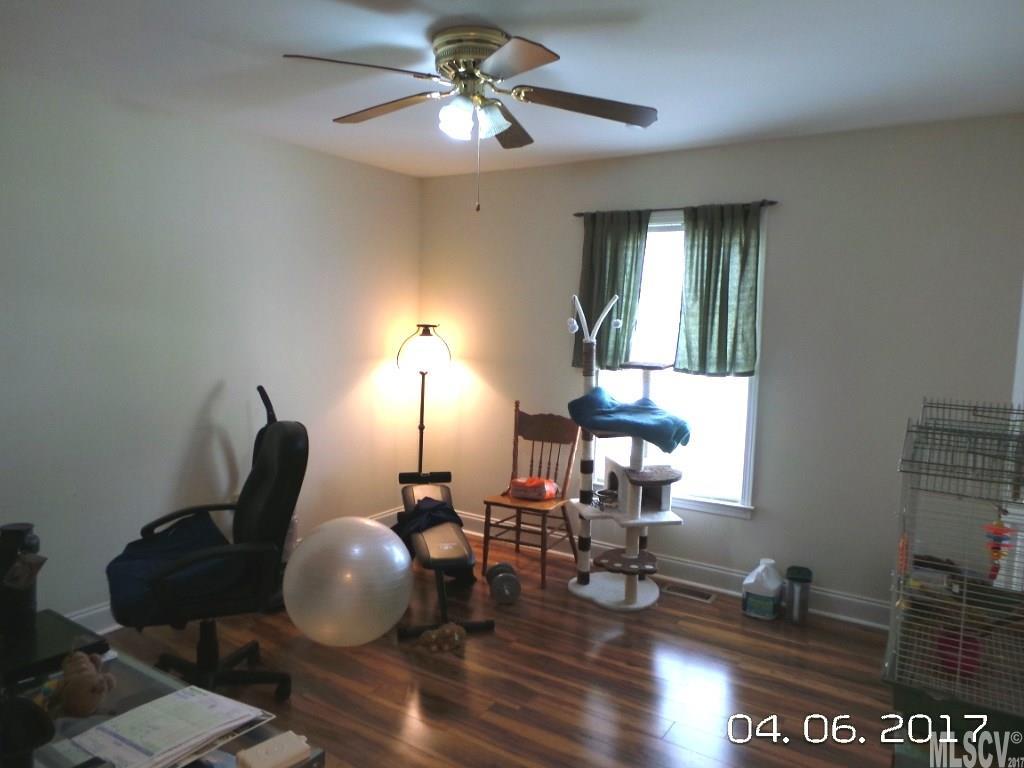 1815 Piper's Ridge Circle Northwest Conover, NC 28613 - Photo 7 of 25 Gallery Image 7