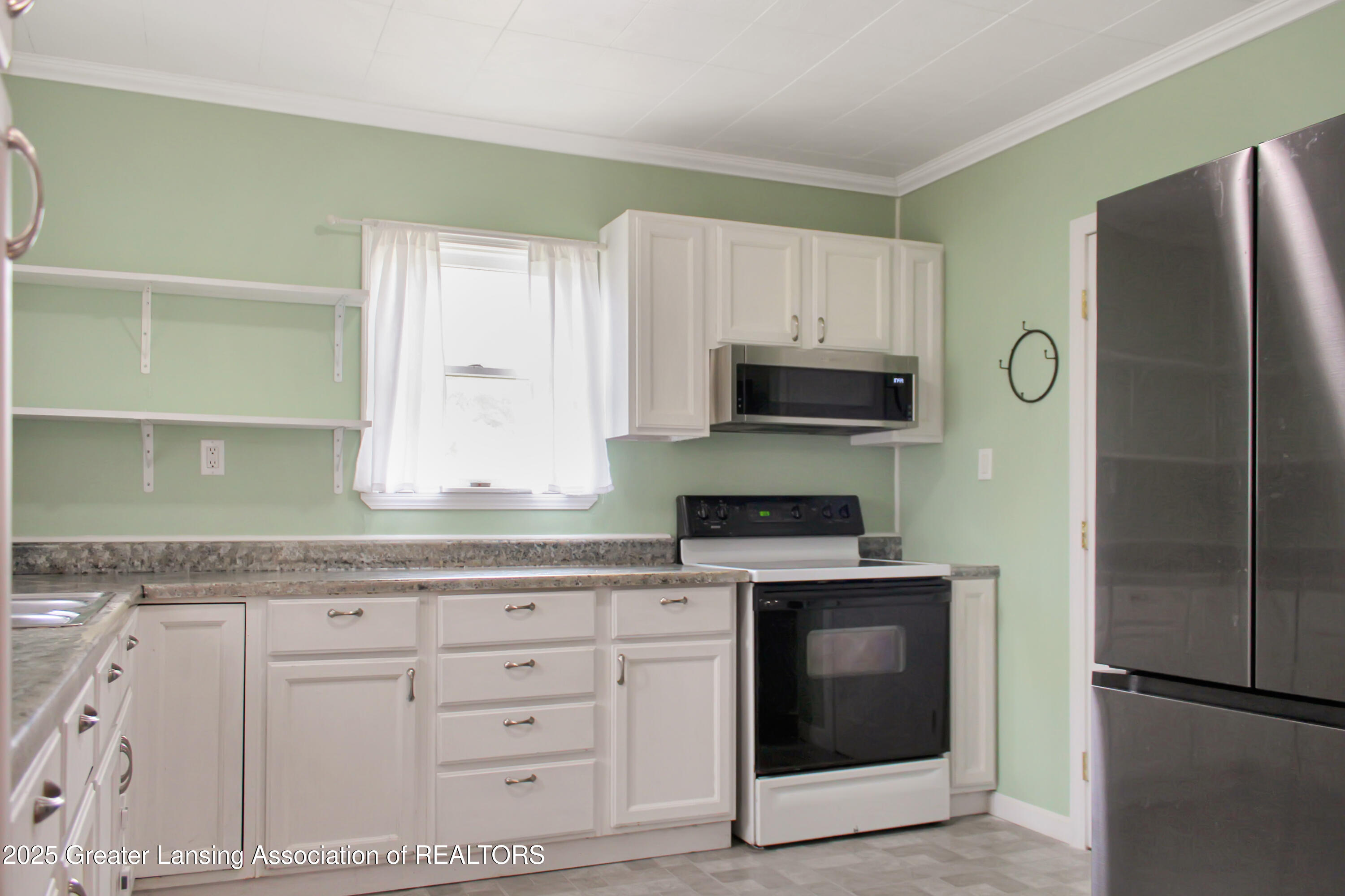 7752 Coon Hill Road Munith, MI 49259 - Photo 12 of 27 Kitchen