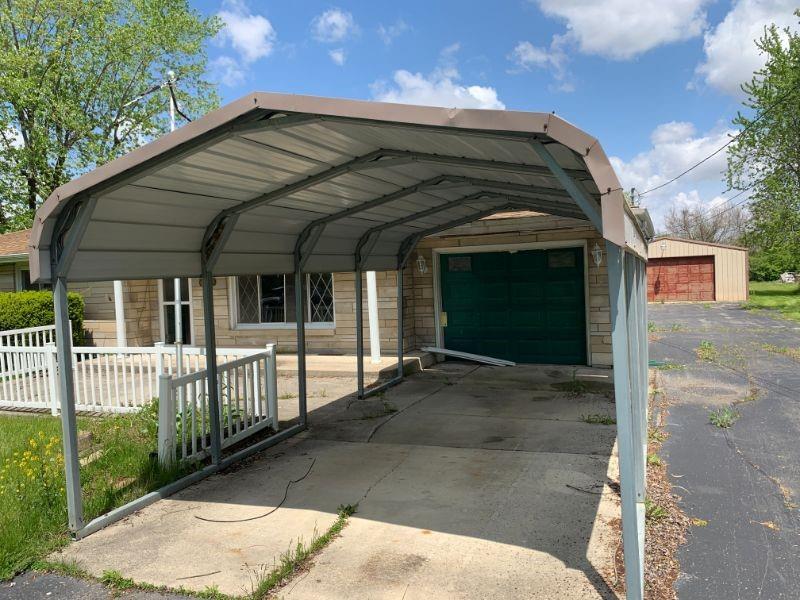 7704 East Devonshire Road Muncie, IN 47302 - Photo 3 of 29
