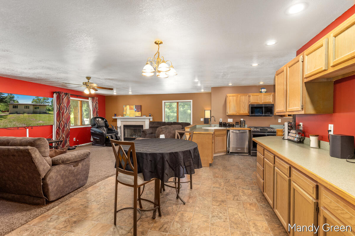 830 South Senator Road Crystal, MI 48818 - Photo 10 of 21 830-Senator_009