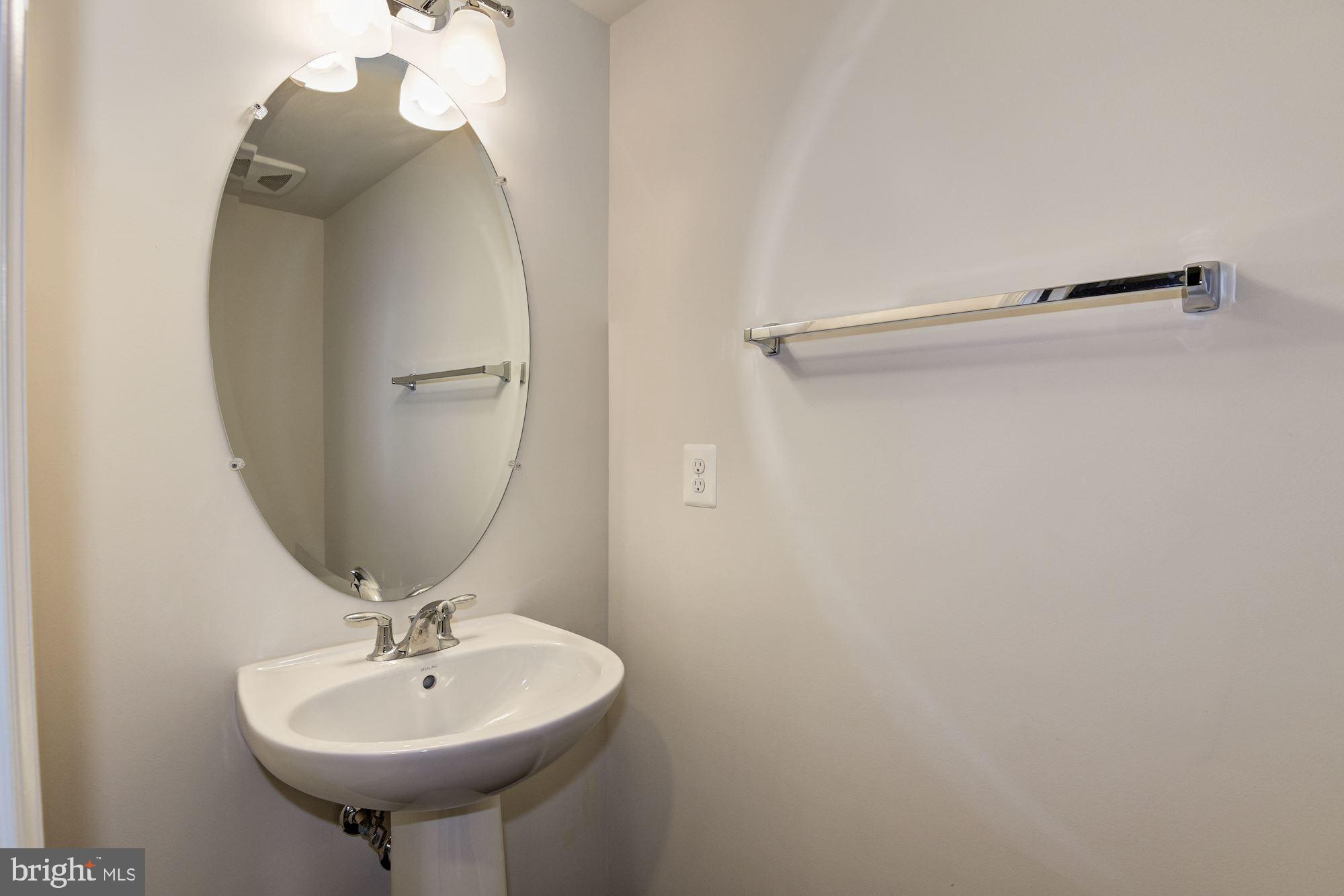 42524 Benfold Square Brambleton, VA 20148 - Photo 24 of 45