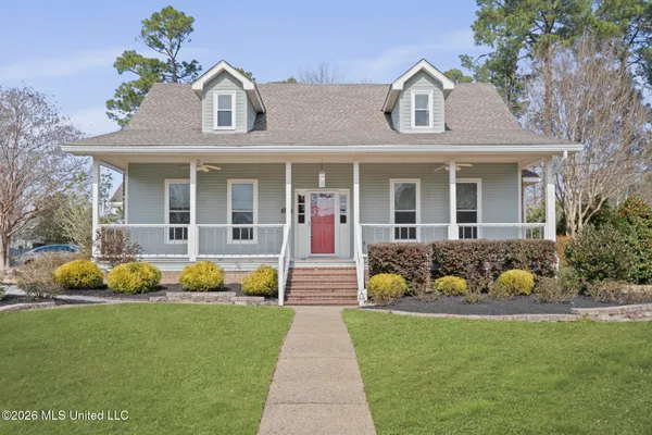 $459,500 | 3111 Prince George Road, Hattiesburg, MS 39402