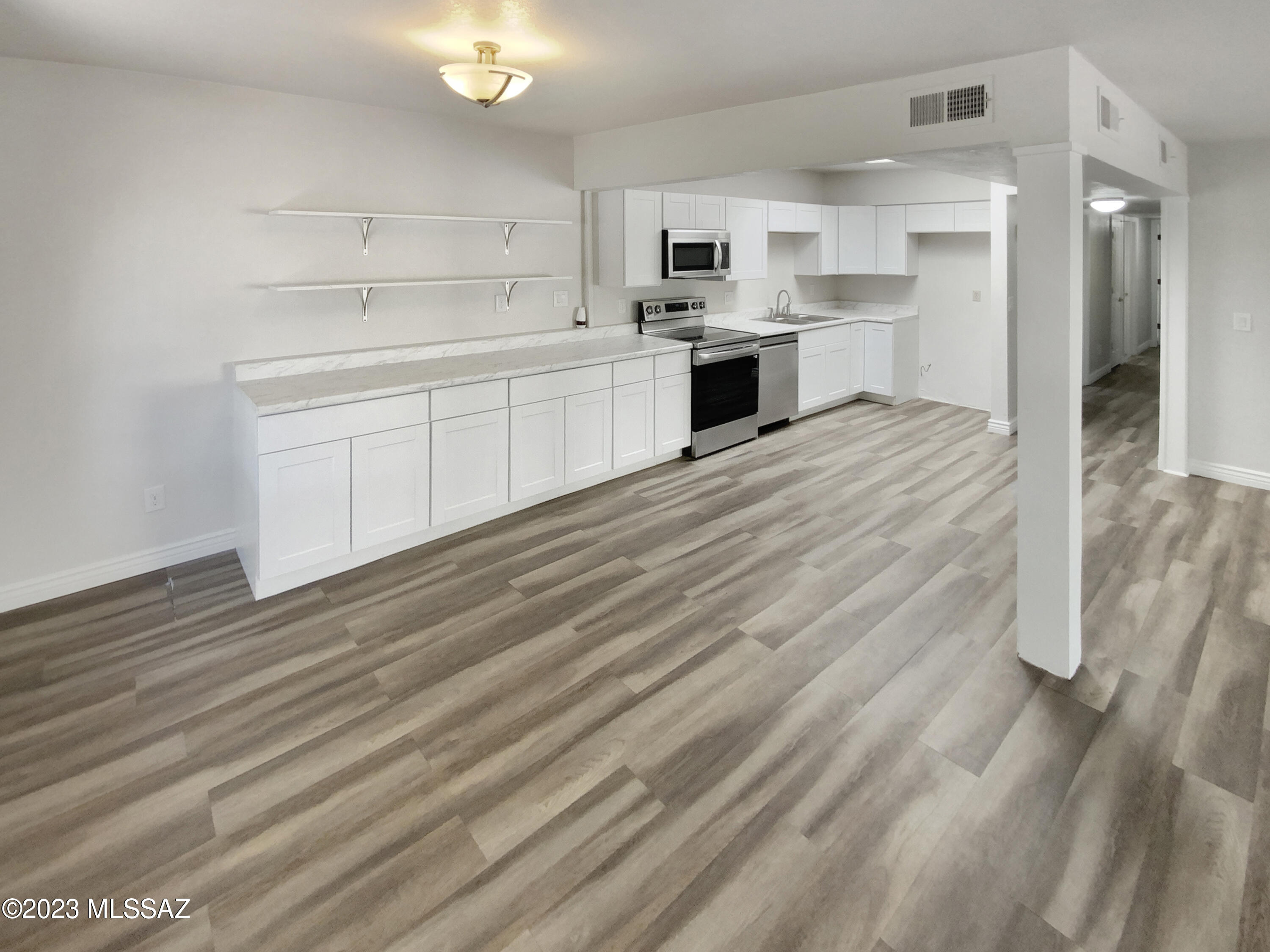 285 South Kolb Road, Unit 42 Tucson, AZ 85710 - Photo 5 of 19