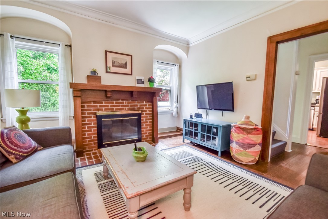 1220 Yellowstone Road Cleveland Heights, OH 44121 - Photo 10 of 34