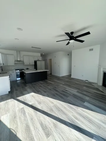 $389,200 | 1380 Sandpiper Lane, Woodstock, IL 60098