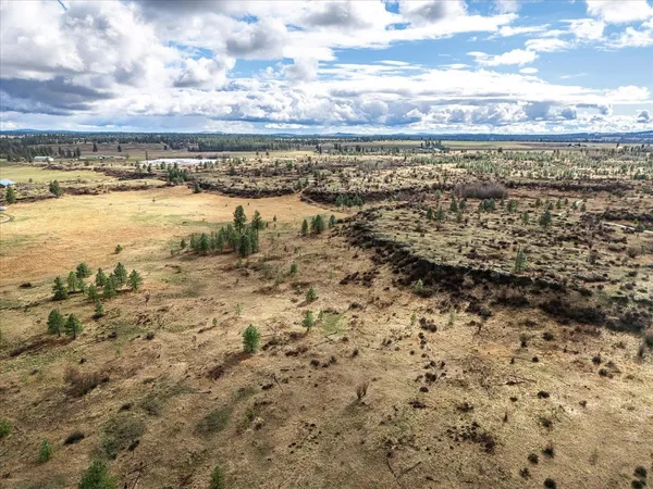 $199,900 | Nine West Petrichor Lane, Nine Mile Falls, WA 99026