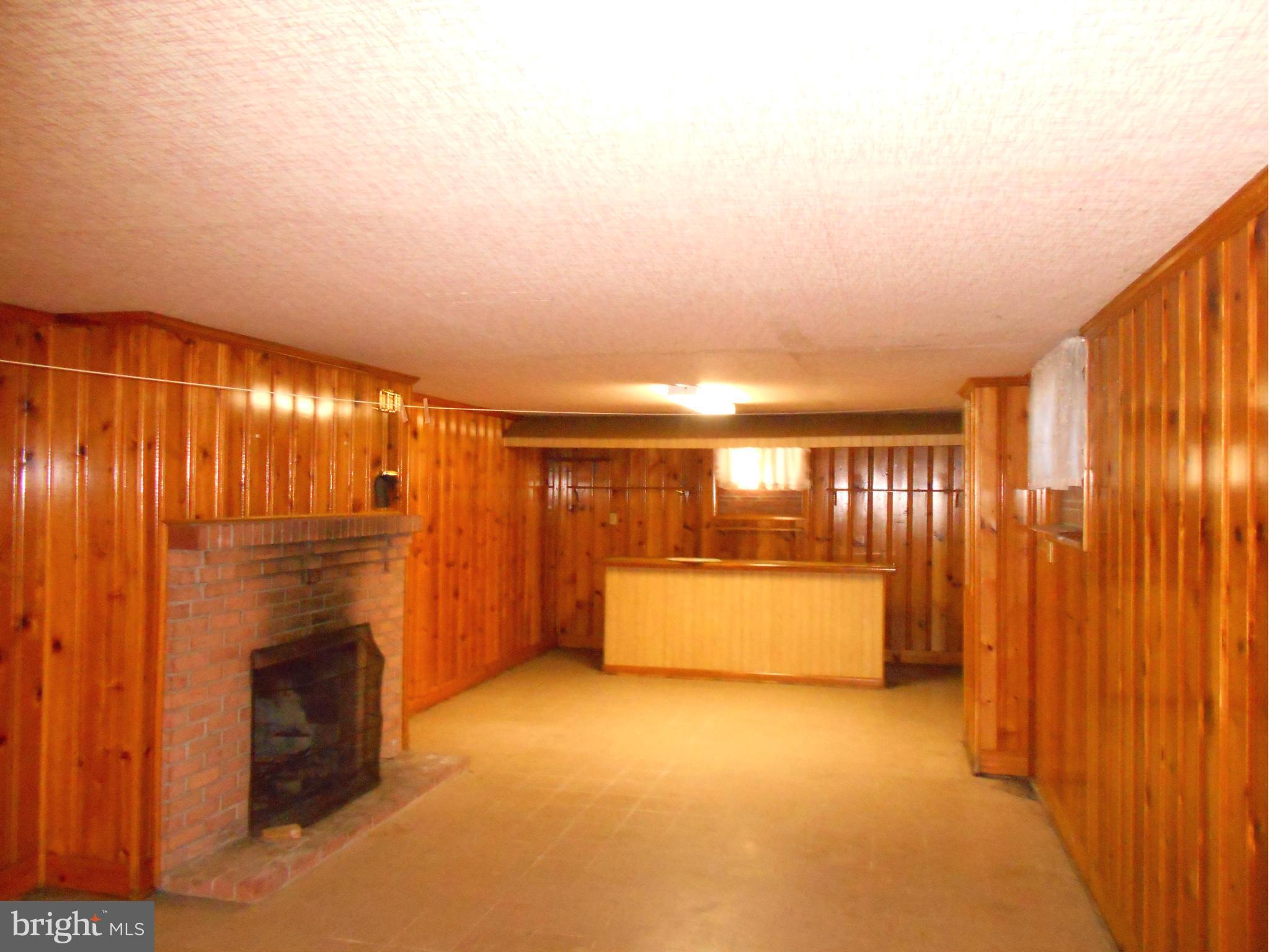 203 Carroll Heights Road Taneytown, MD 21787 - Photo 13 of 19 Interior (General)