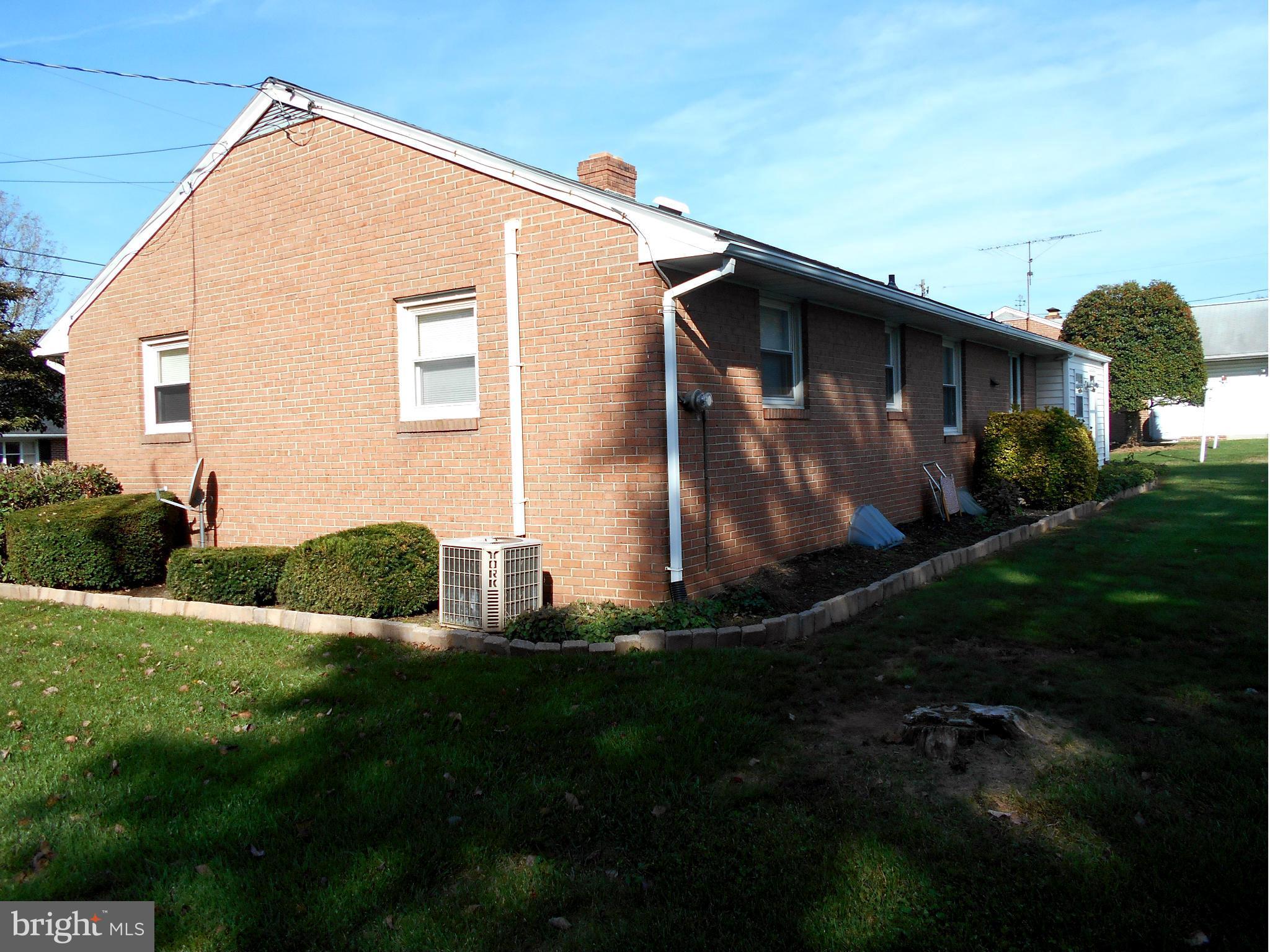 203 Carroll Heights Road Taneytown, MD 21787 - Photo 5 of 19 Exterior (General)