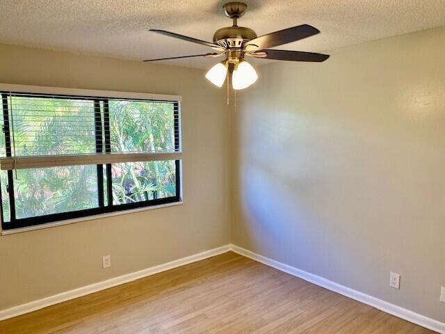 101 Northeast 28th Street Boca Raton, FL 33431 - Photo 31 of 35 3rd bedroom