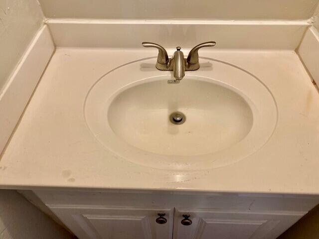 101 Northeast 28th Street Boca Raton, FL 33431 - Photo 10 of 35 1/2 Bath vanity