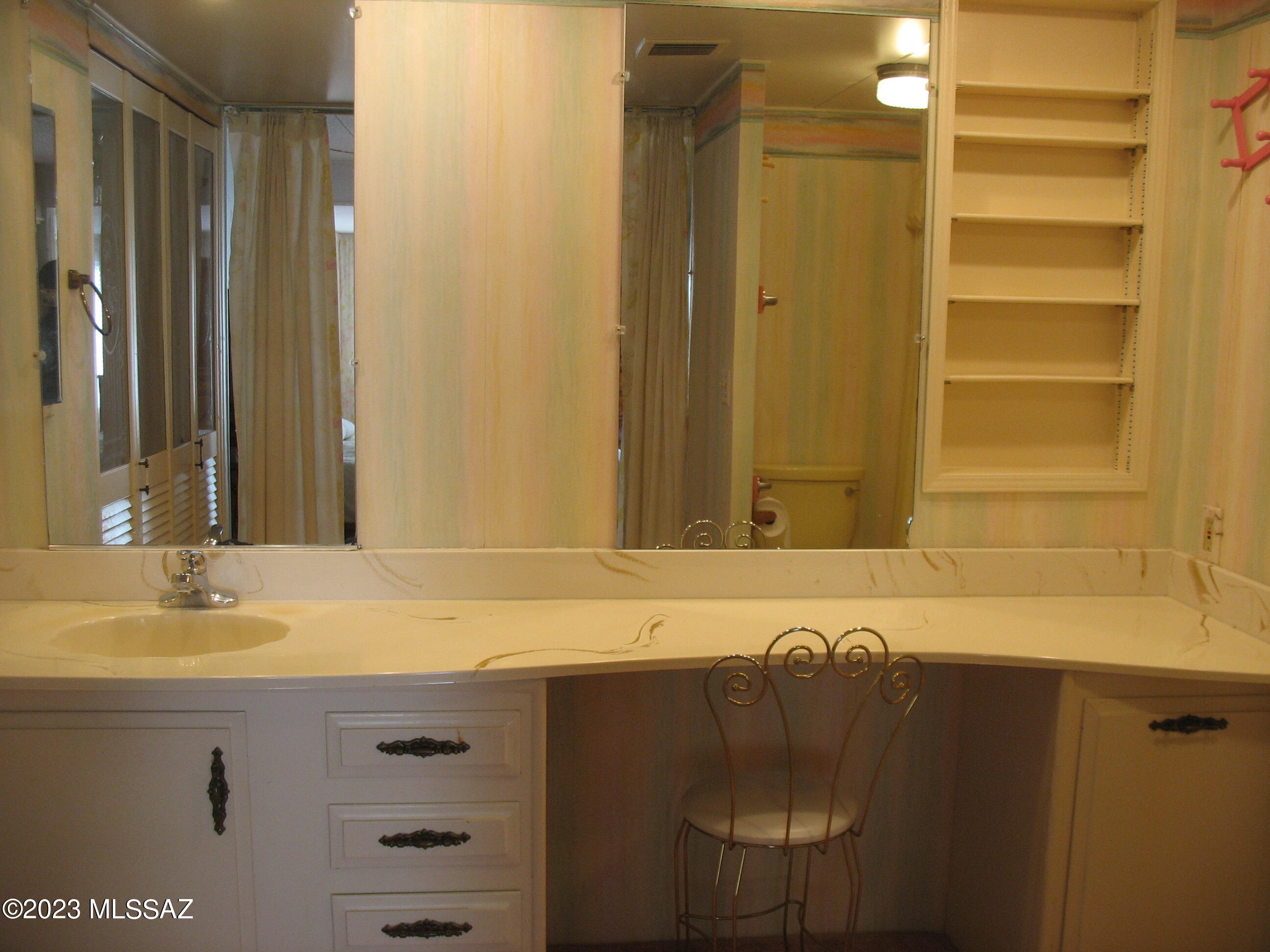 2730 South Box A Way Tucson, AZ 85713 - Photo 15 of 22