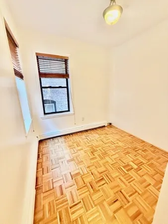 $2,600 | 184 Salem Street, Unit 2, Boston, MA 02113