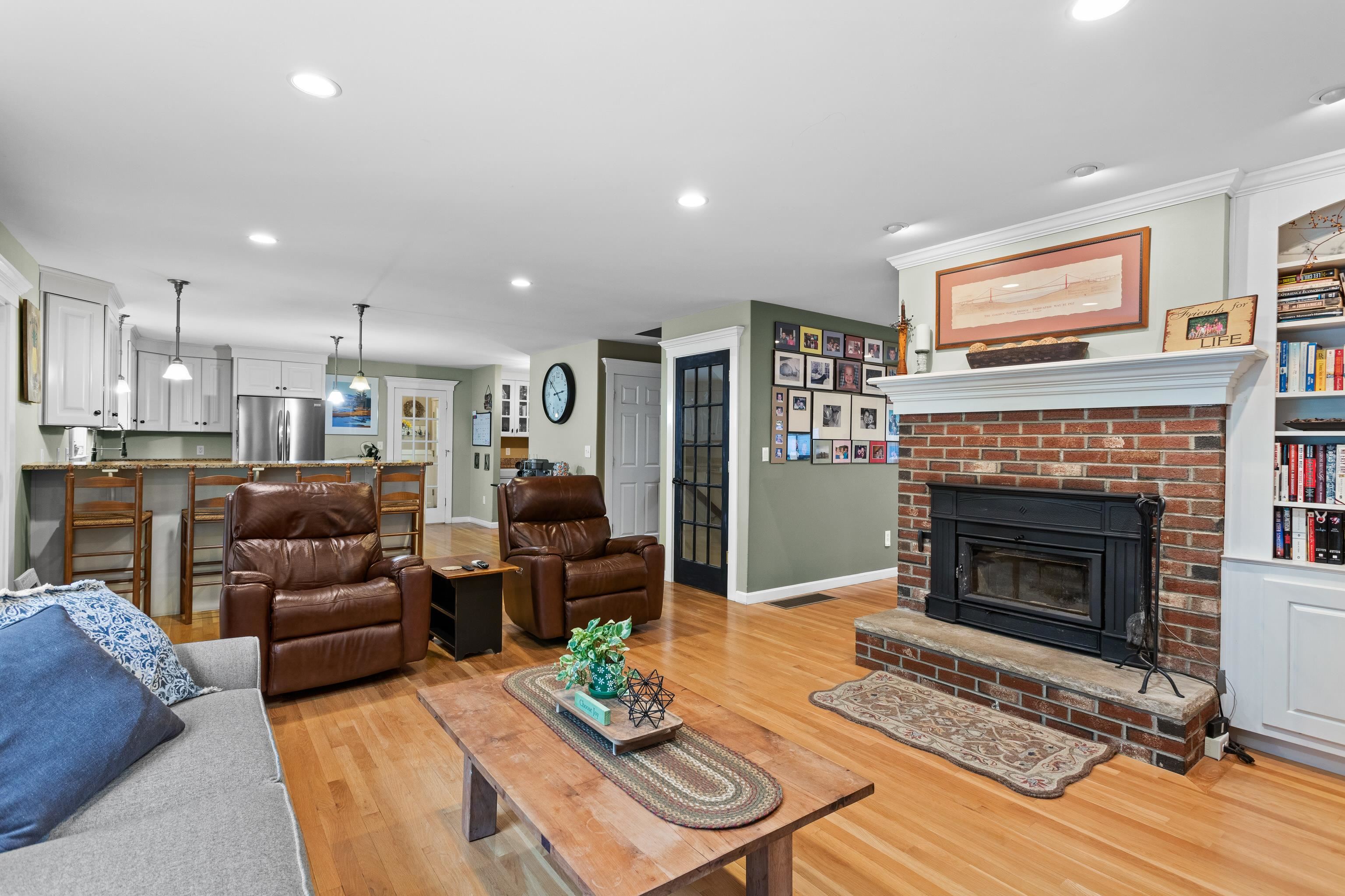 56 Riverdale Road New Boston, NH 03070 - Photo 15 of 40