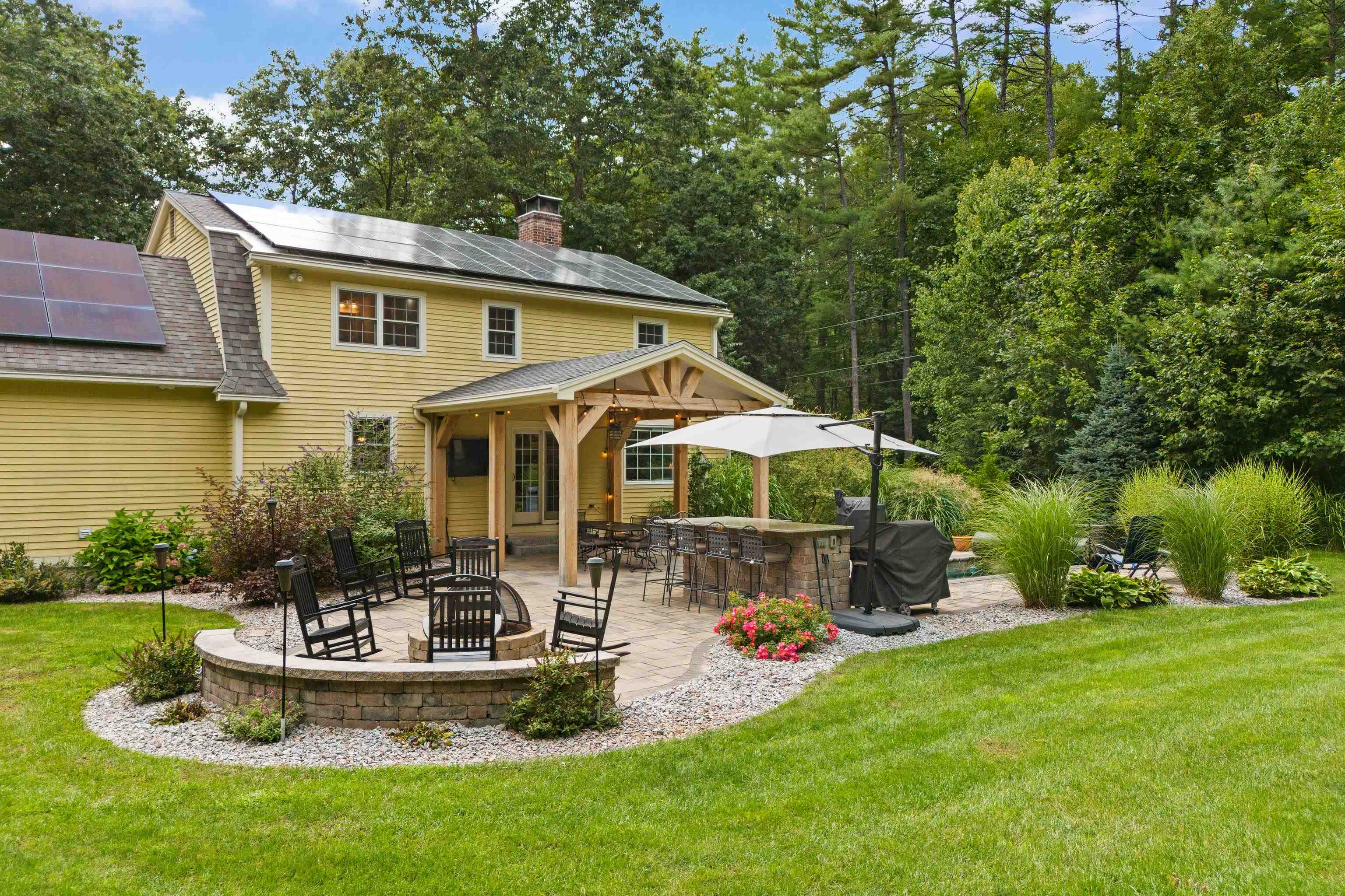 56 Riverdale Road New Boston, NH 03070 - Photo 24 of 40