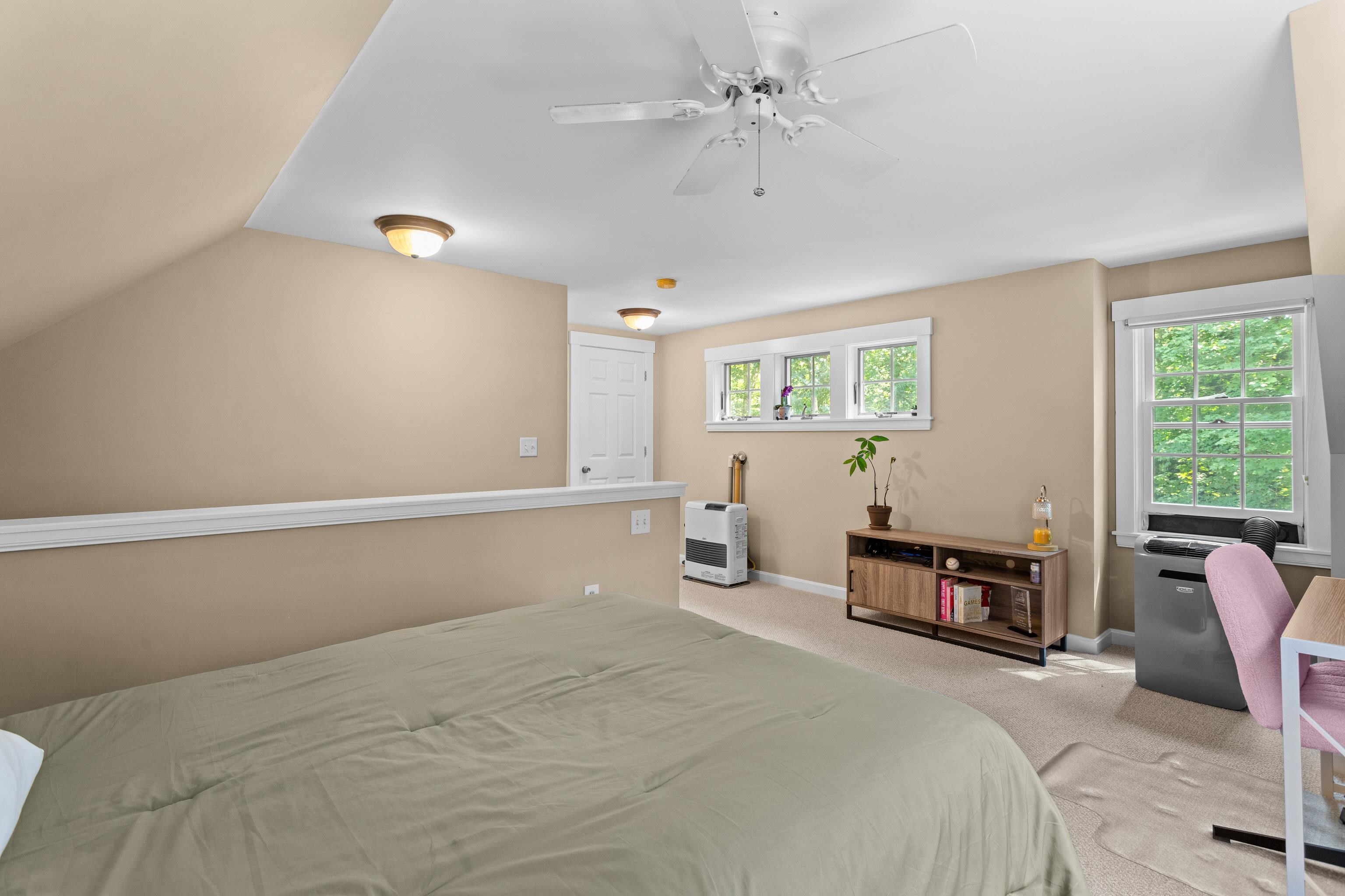 56 Riverdale Road New Boston, NH 03070 - Photo 28 of 40