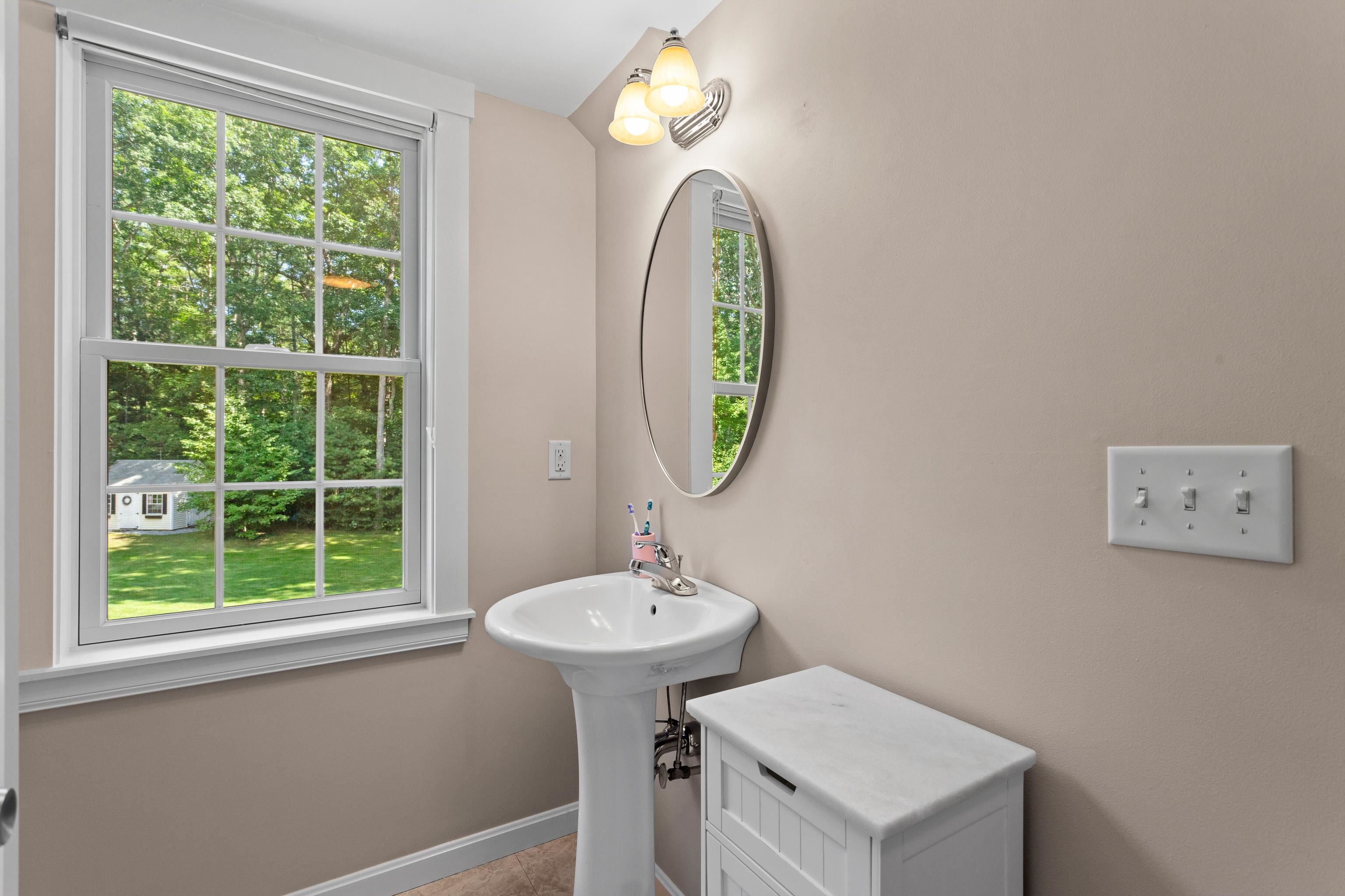 56 Riverdale Road New Boston, NH 03070 - Photo 29 of 40