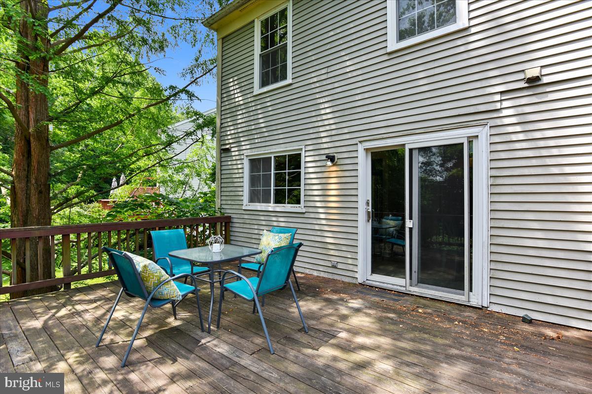 15029 Travert Way Silver Spring, MD 20906 - Photo 15 of 37 Deck