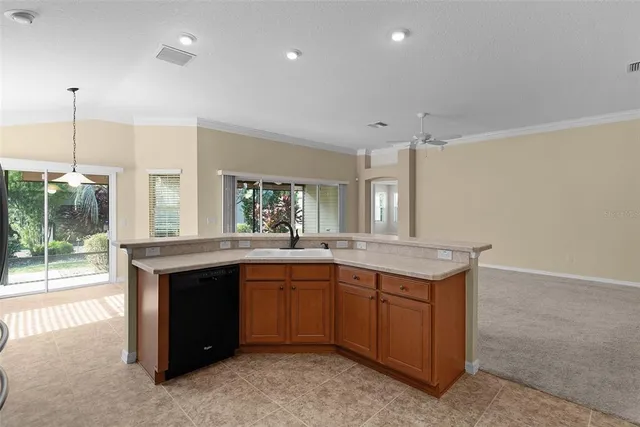$465,000 | 791 Enisgrove Way, The Villages, FL 32163