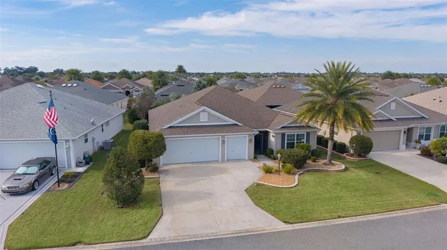 $465,000 | 791 Enisgrove Way, The Villages, FL 32163